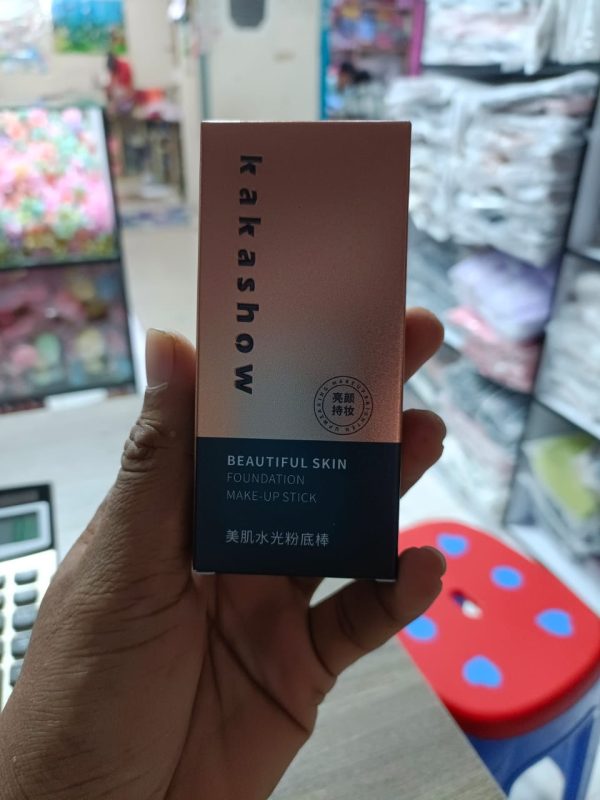 Kakashow Foundation – Lightweight Liquid Base (Shade 1 & 2)